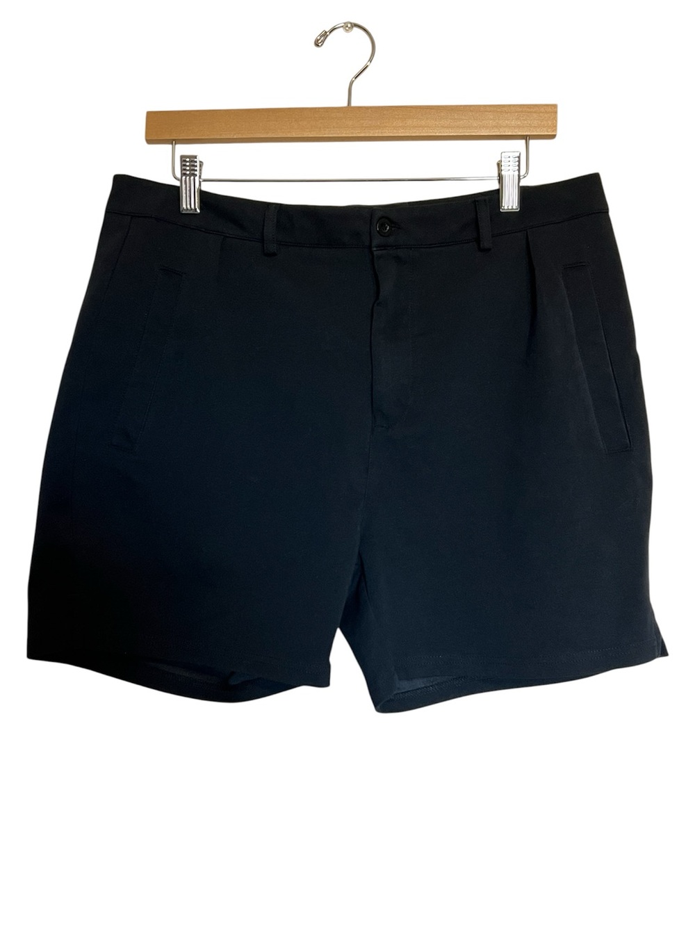 Youngla Men's Black Casual Shorts size XL